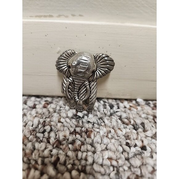 Vintage Silver Tone Large Elephant Brooch - Picture 1 of 4